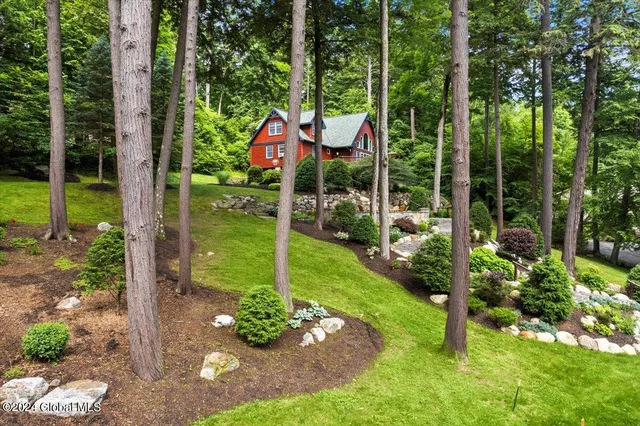 $2,849,000 | 15 Green Harbour Lane, Lake George, NY 12845