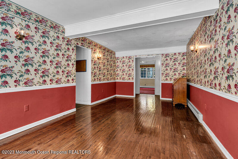 527 Harding Road Little Silver, NJ 07739 - Photo 10 of 28 527 dining rm 3
