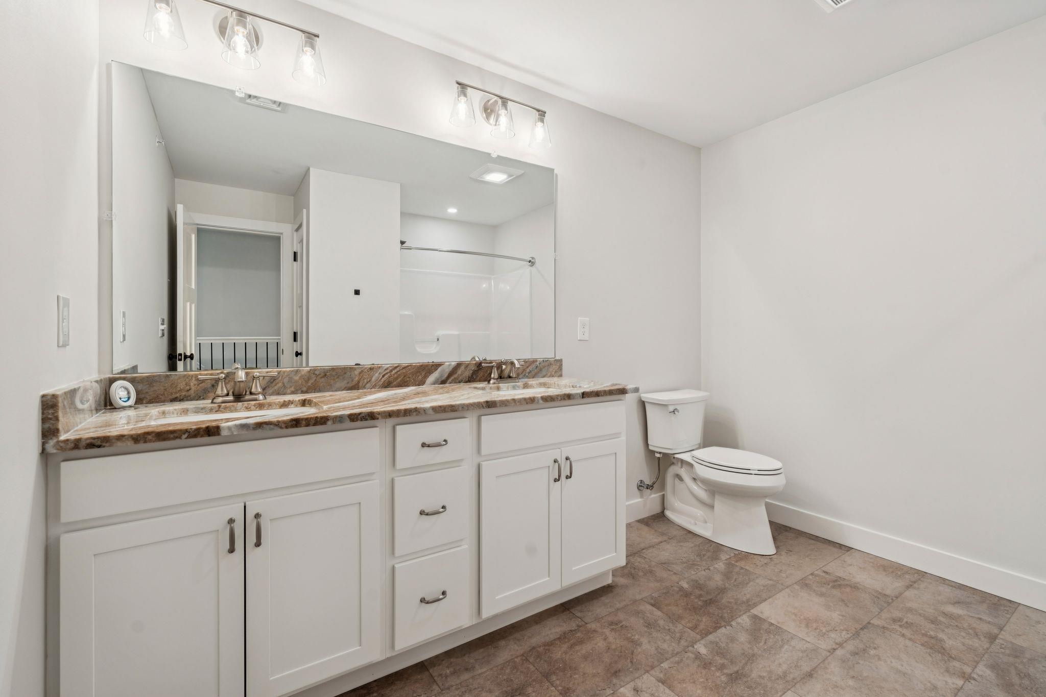 34 Ponemah Hill Road, Unit 2 Milford, NH 03055 - Photo 15 of 31