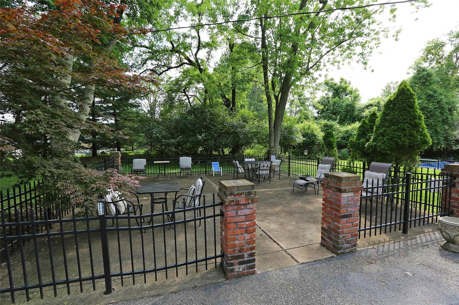 12418 Conway Road St. Louis, MO 63141 - Photo 28 of 32 Gallery Image 28
