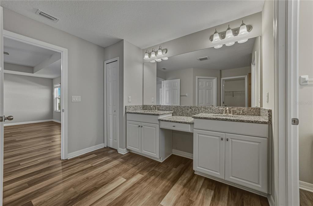 7628 Surf Reed Way Wesley Chapel, FL 33545 - Photo 36 of 76