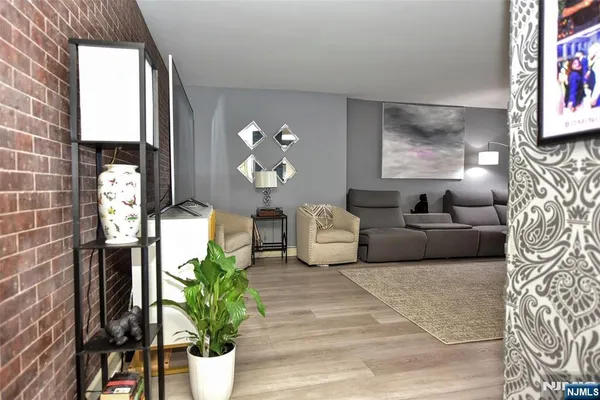 $295,000 | 301 Beech Street, Unit 2F, Hackensack, NJ 07601