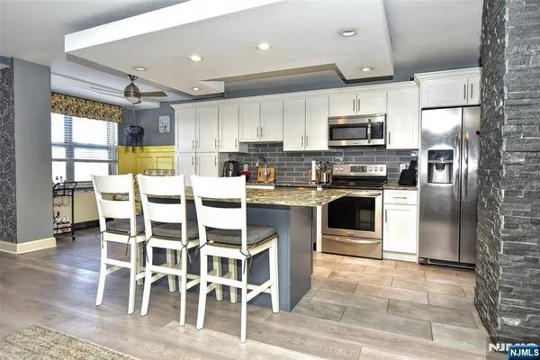 $295,000 | 301 Beech Street, Unit 2F, Hackensack, NJ 07601