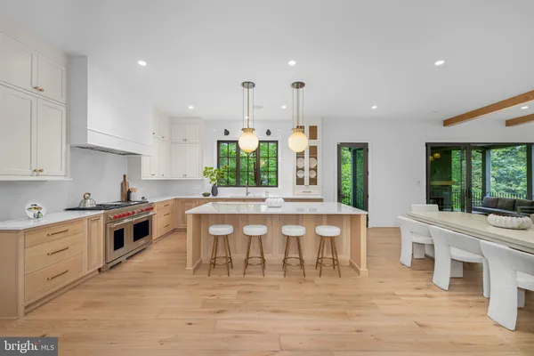 $4,299,000 | 2107 Elliott Avenue, McLean, VA 22101