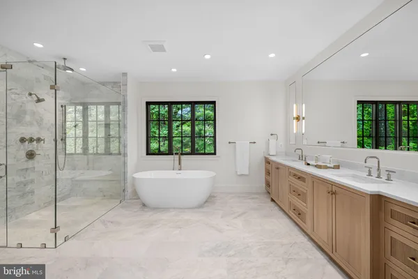 $4,299,000 | 2107 Elliott Avenue, McLean, VA 22101