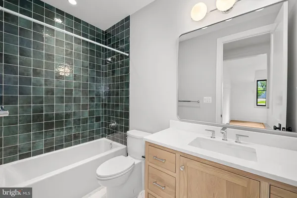 $4,299,000 | 2107 Elliott Avenue, McLean, VA 22101