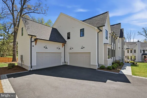 $4,249,000 | 2107 Elliott Avenue, McLean, VA 22101