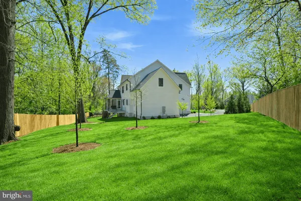 $4,299,000 | 2107 Elliott Avenue, McLean, VA 22101