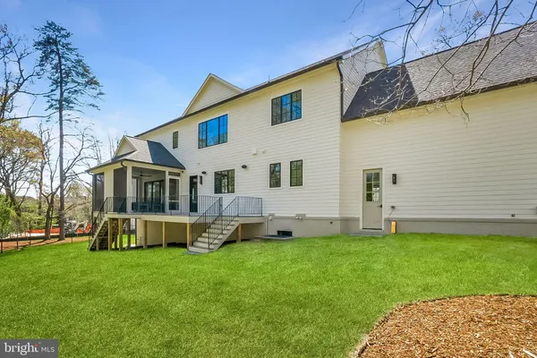 $4,299,000 | 2107 Elliott Avenue, McLean, VA 22101