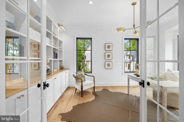 $4,299,000 | 2107 Elliott Avenue, McLean, VA 22101