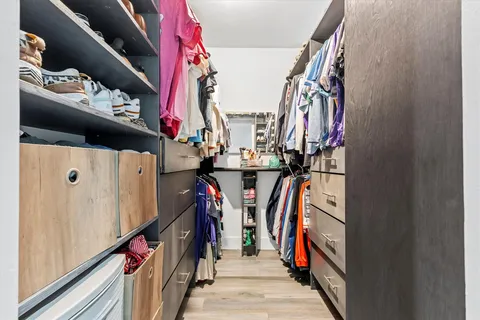 $479,900 | 3 East Chesterfield Drive, Boynton Beach, FL 33426