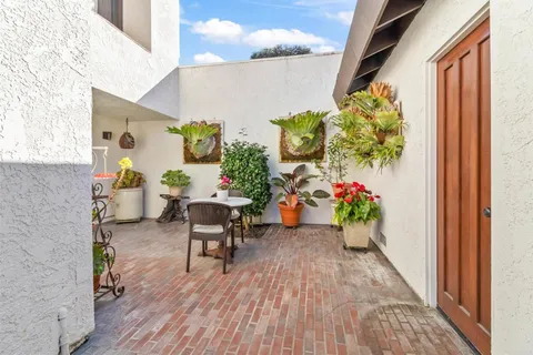$2,150,000 | 1377 Camino Teresa, Solana Beach, CA 92075