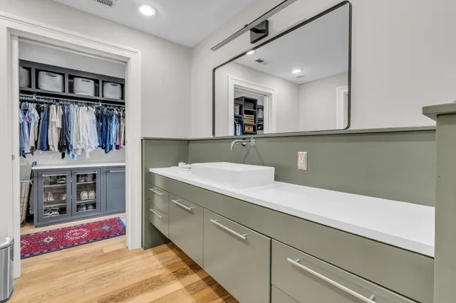 $759,000 | 55 East Main Street, Unit 208, Chattanooga, TN 37408