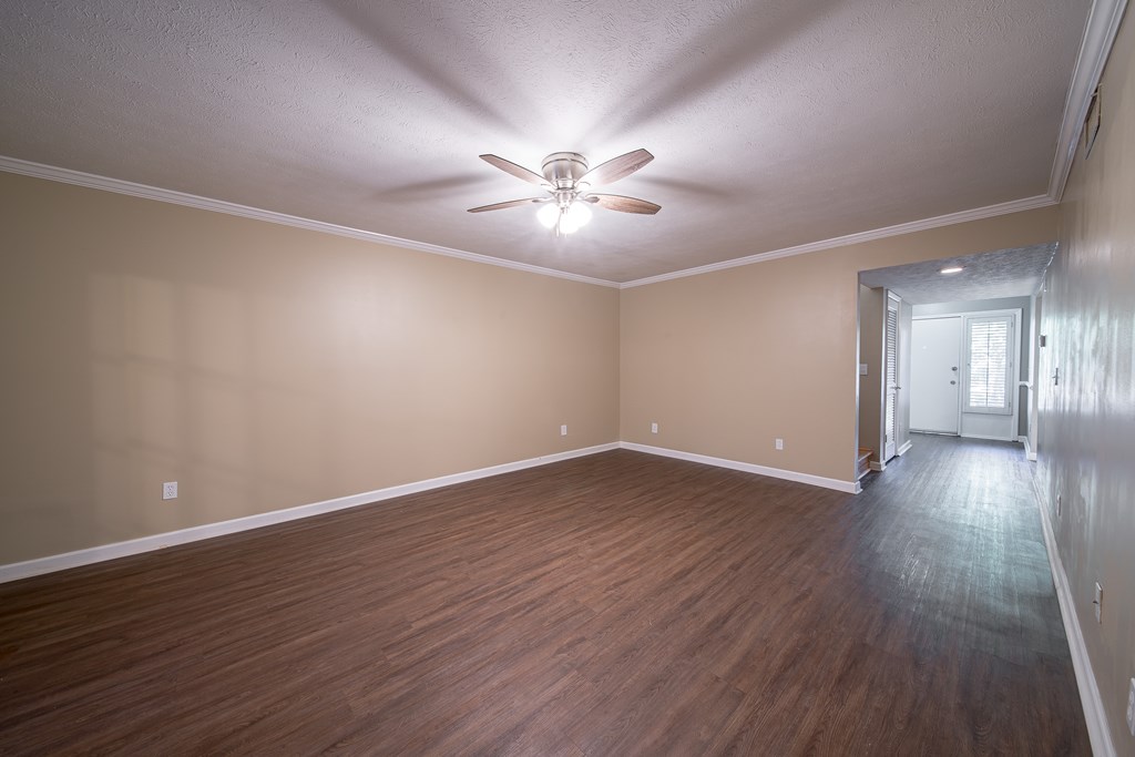 2525 Norris Road Columbus, GA 31907 - Photo 16 of 44 Living/great room