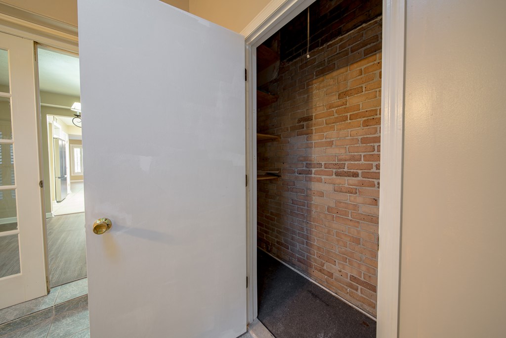 2525 Norris Road Columbus, GA 31907 - Photo 23 of 44 2nd storage off patio