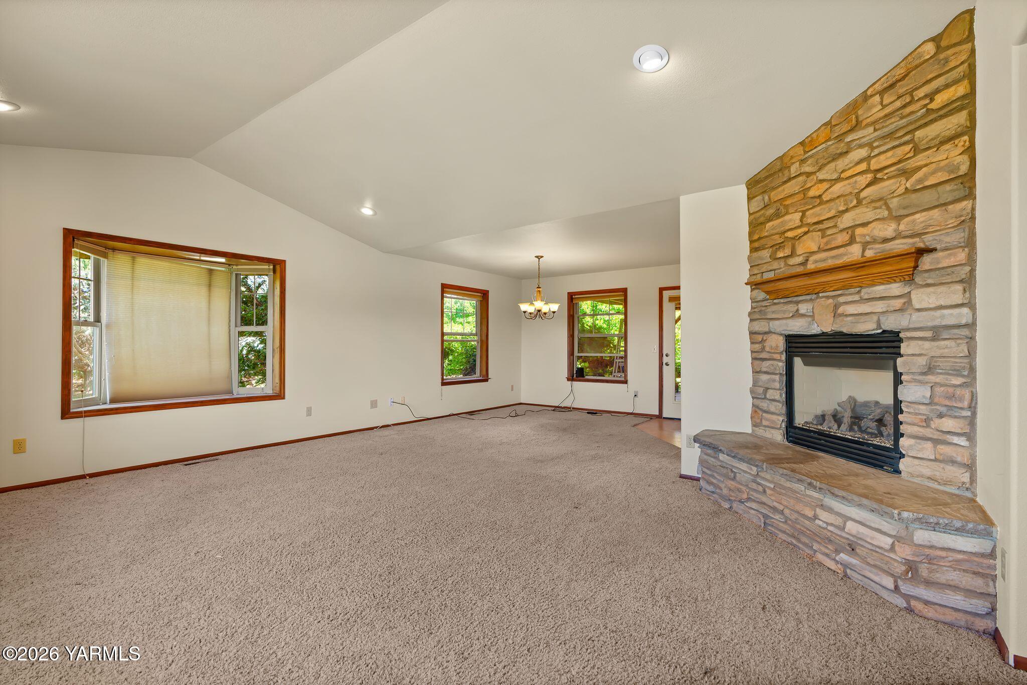 788 Zickler Road Zillah, WA 98953 - Photo 6 of 37 788 Zickler Rd-2