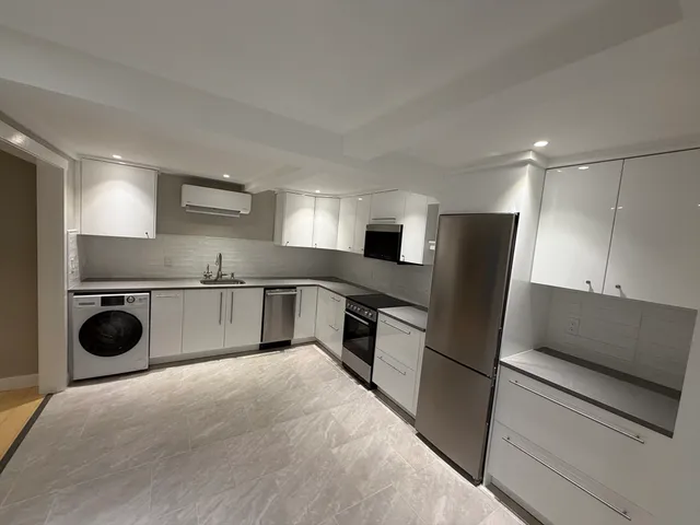 $2,800 | 4 Meeting House Hill Road, Unit E, Dover, MA 02030