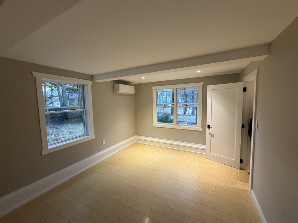 4 Meeting House Hill Road, Unit E Dover, MA 02030 - Photo 7 of 9