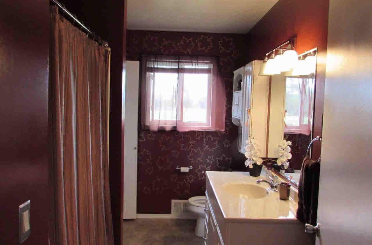 8385 North Linden Road Mount Morris, MI 48458 - Photo 11 of 26 21353908-10.JPG