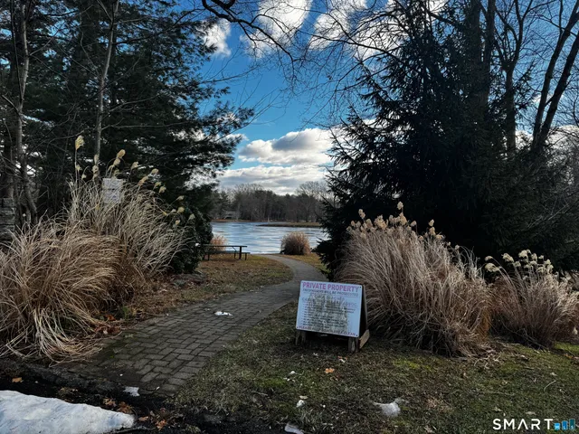 $4,400 | 6 Redcoat Lane, Trumbull, CT 06611