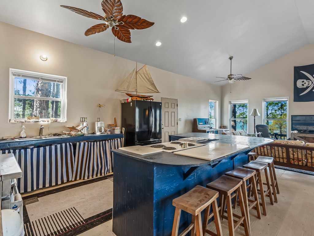 118 Anglers Road Carrabelle, FL 32322 - Photo 14 of 46