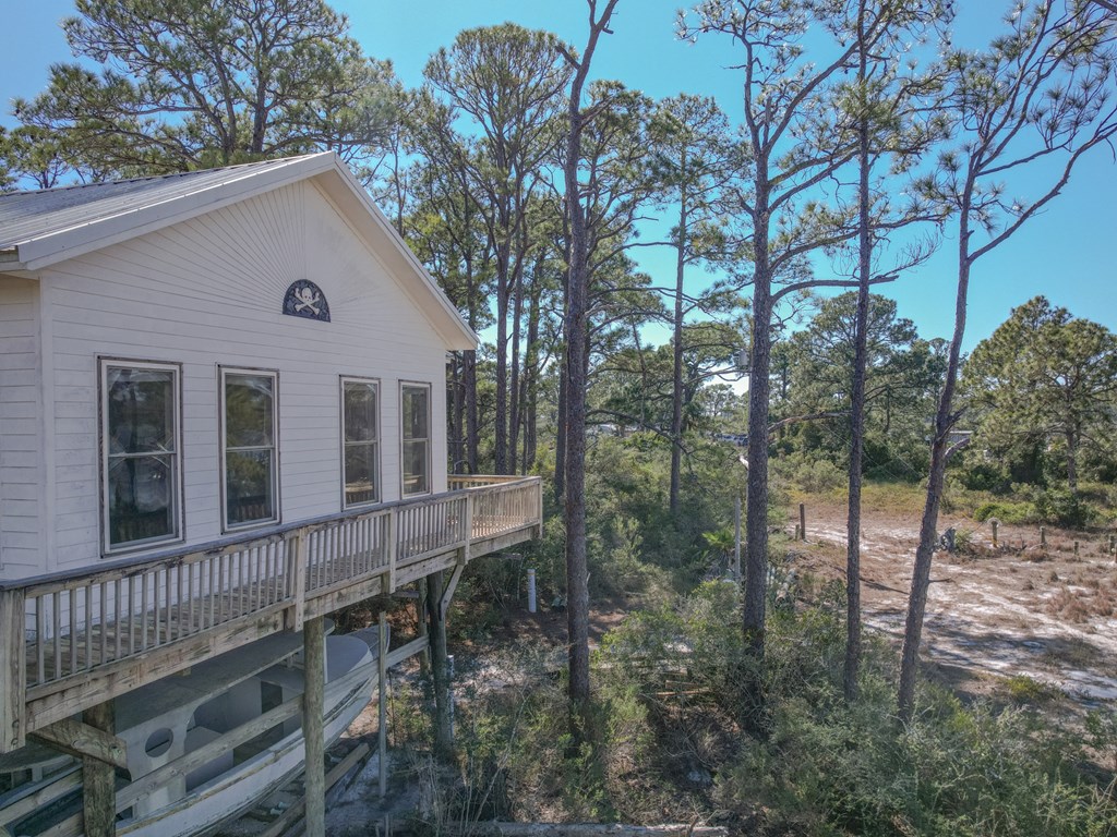 118 Anglers Road Carrabelle, FL 32322 - Photo 32 of 46