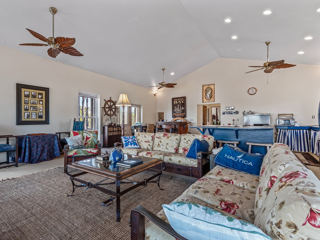 118 Anglers Road Carrabelle, FL 32322 - Photo 4 of 46