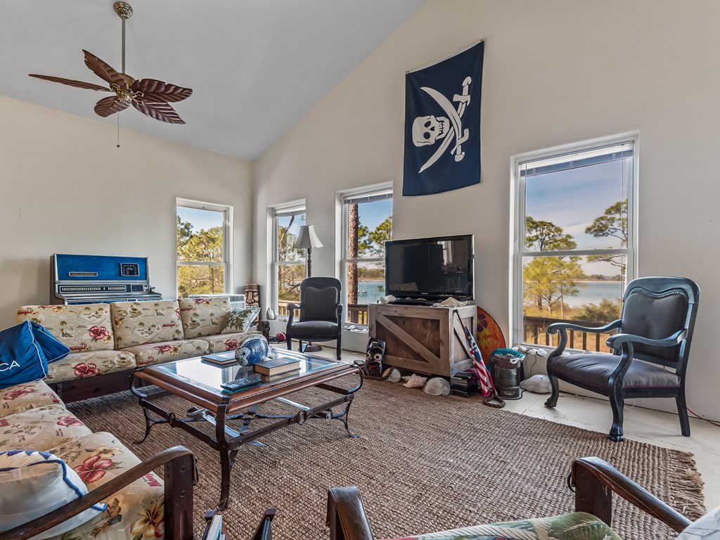 118 Anglers Road Carrabelle, FL 32322 - Photo 6 of 46