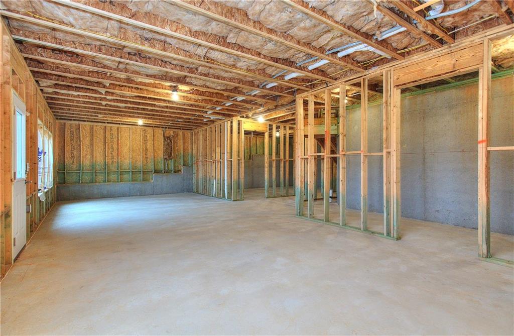 113 Swallowtail Lane Homer, GA 30547 - Photo 41 of 45 a view of empty room with wooden walls