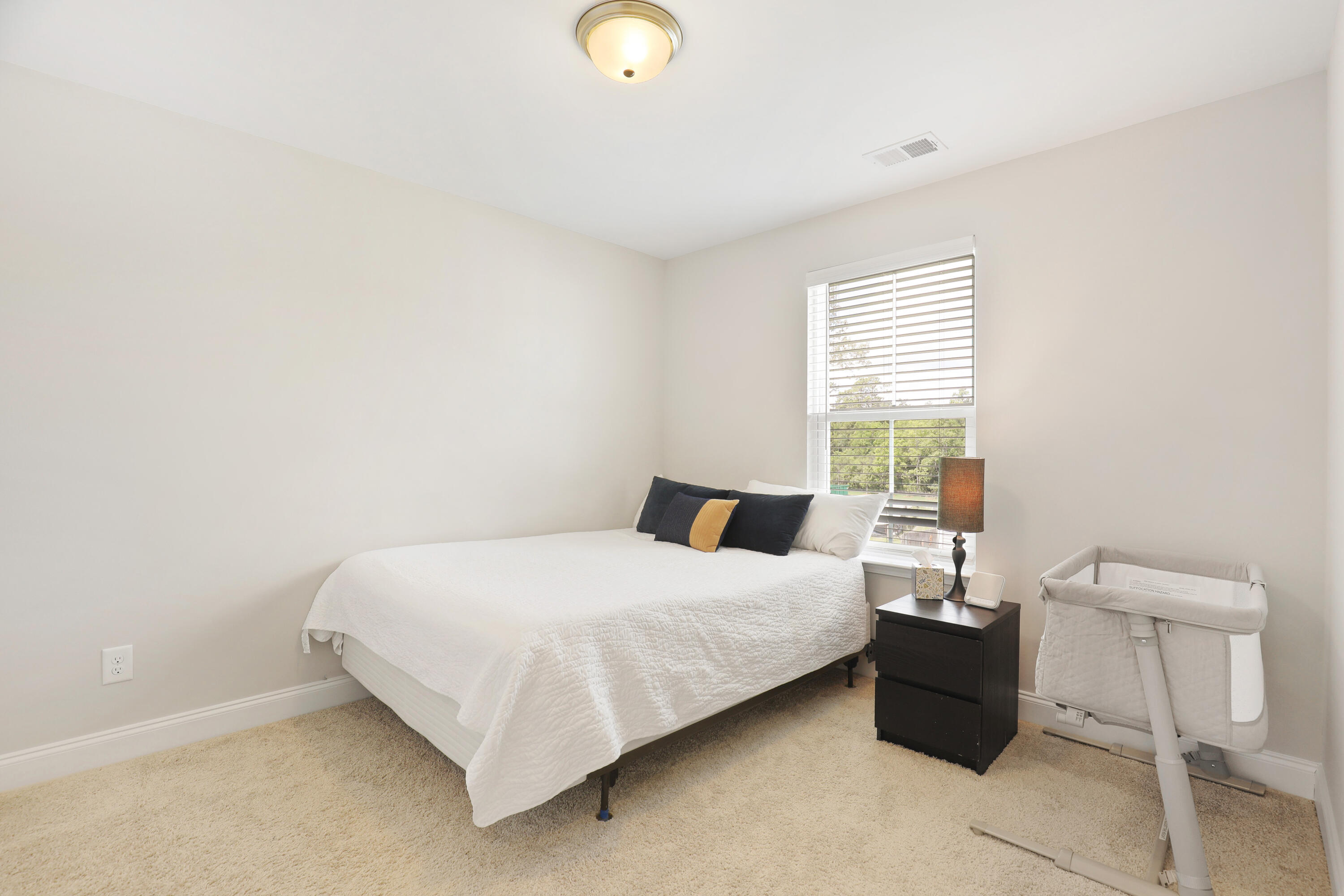 7841 Montview Road North Charleston, SC 29418 - Photo 26 of 35 7841MontviewRoad- KeenEyeMarketing - 024