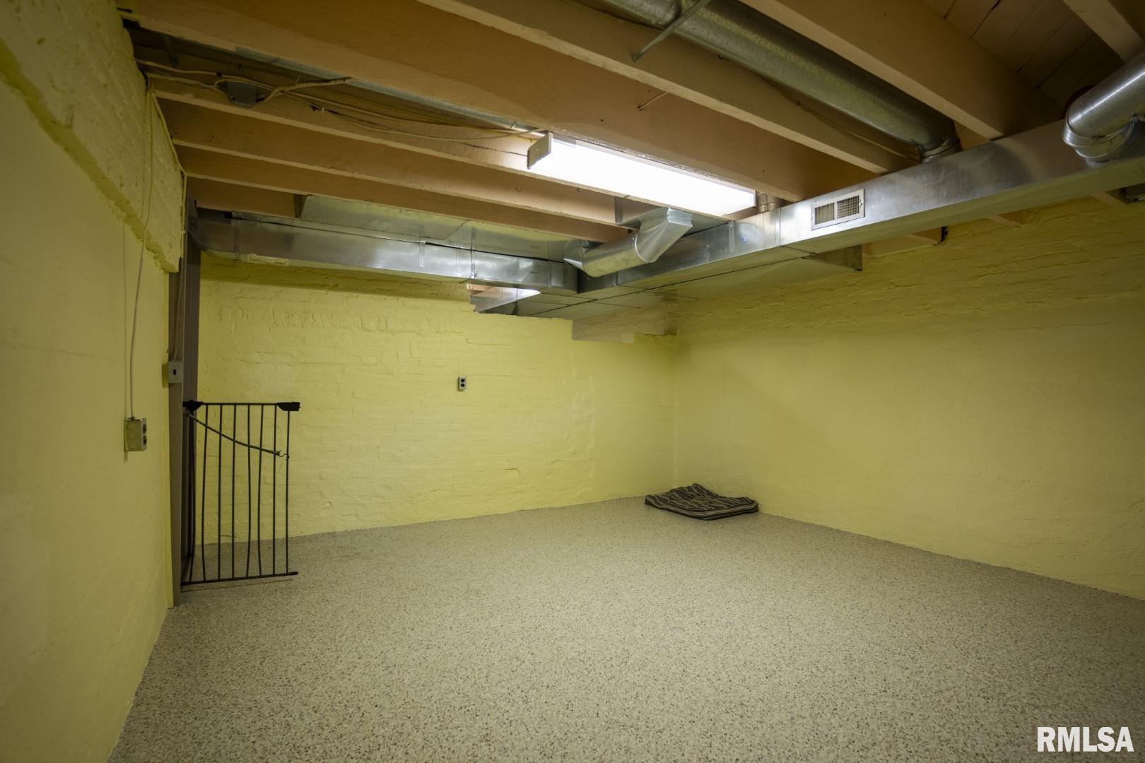 13510 Clary Grove Road Tallula, IL 62688 - Photo 8 of 100 Gallery Image 8