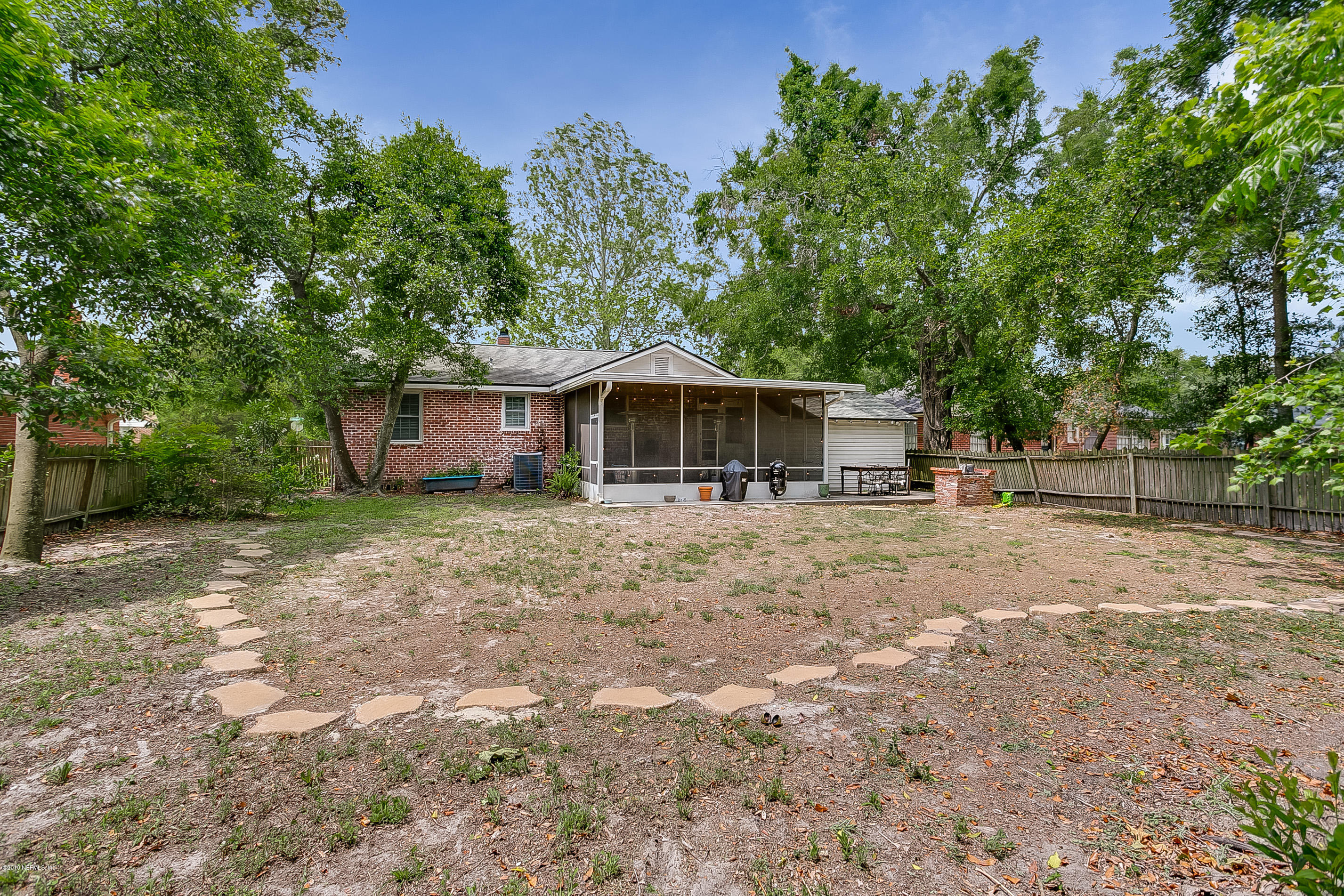 4025 Birmingham Road Jacksonville, FL 32207 - Photo 21 of 28 021_Backyard