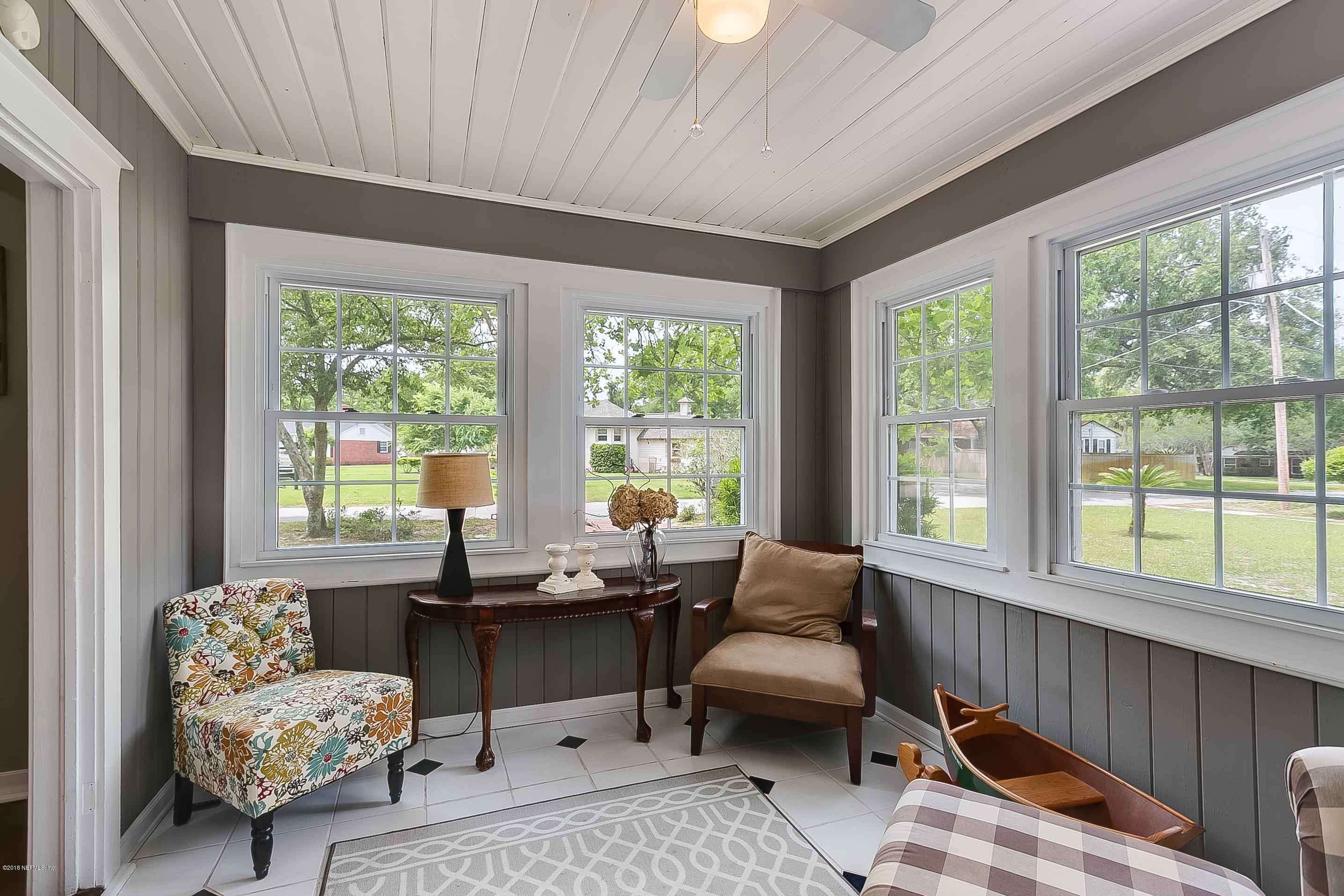 4025 Birmingham Road Jacksonville, FL 32207 - Photo 7 of 28 007_Sunroom
