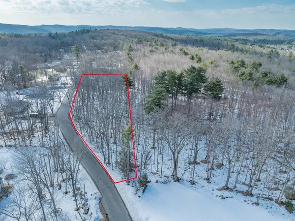 $60,000 | 123 Peterson Road, Palmer, MA 01069