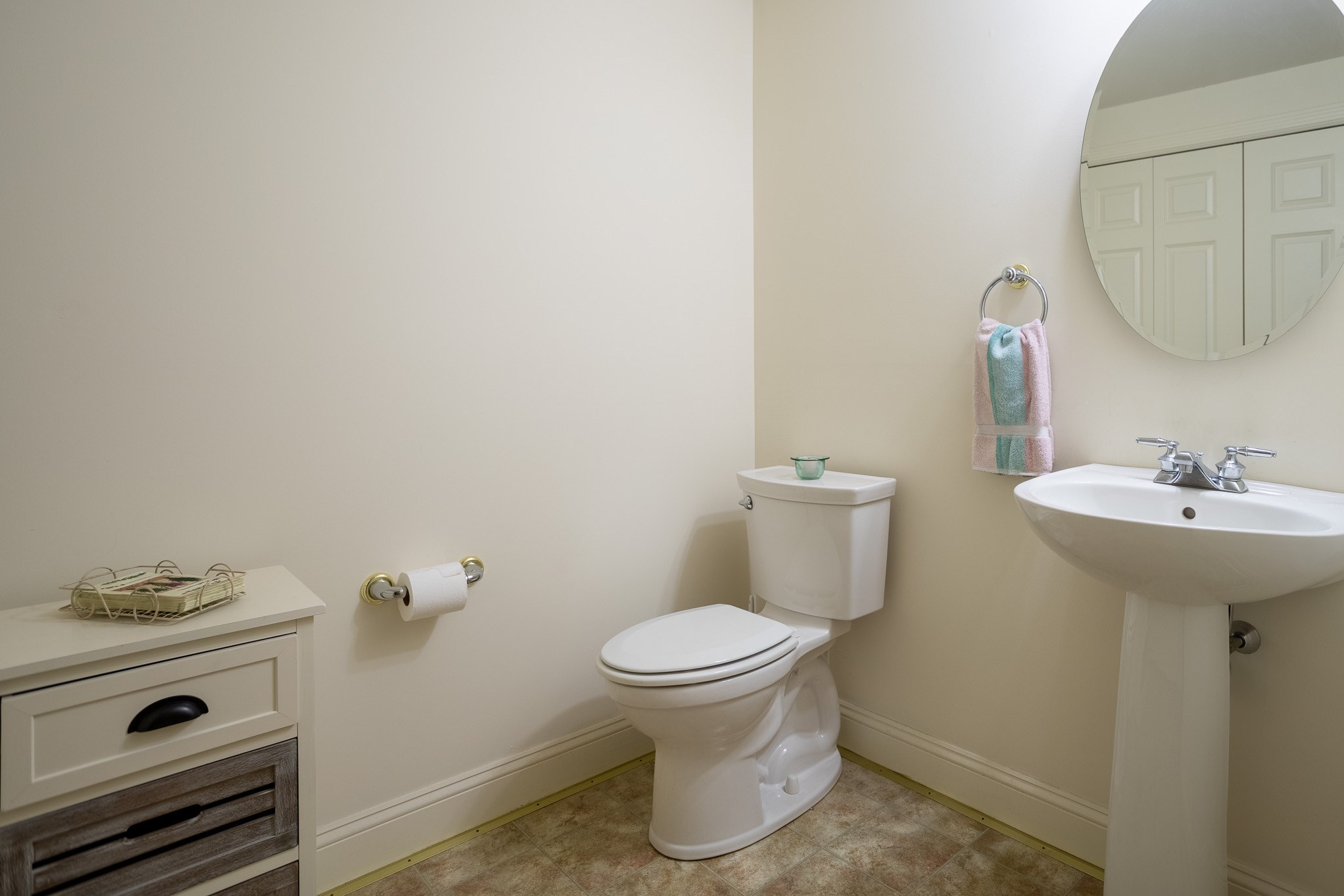 27 Hampton Meadows Hampton, NH 03842 - Photo 18 of 36