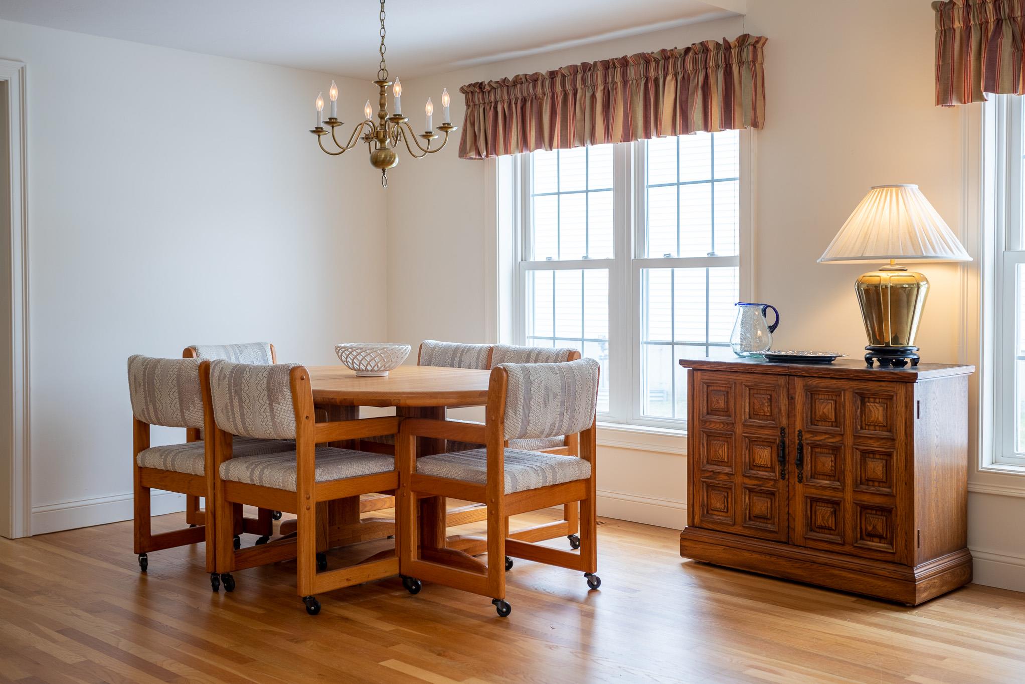 27 Hampton Meadows Hampton, NH 03842 - Photo 7 of 36