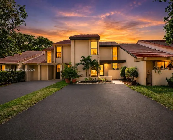 $599,000 | 11621 Southwest 90th Street, Miami, FL 33176