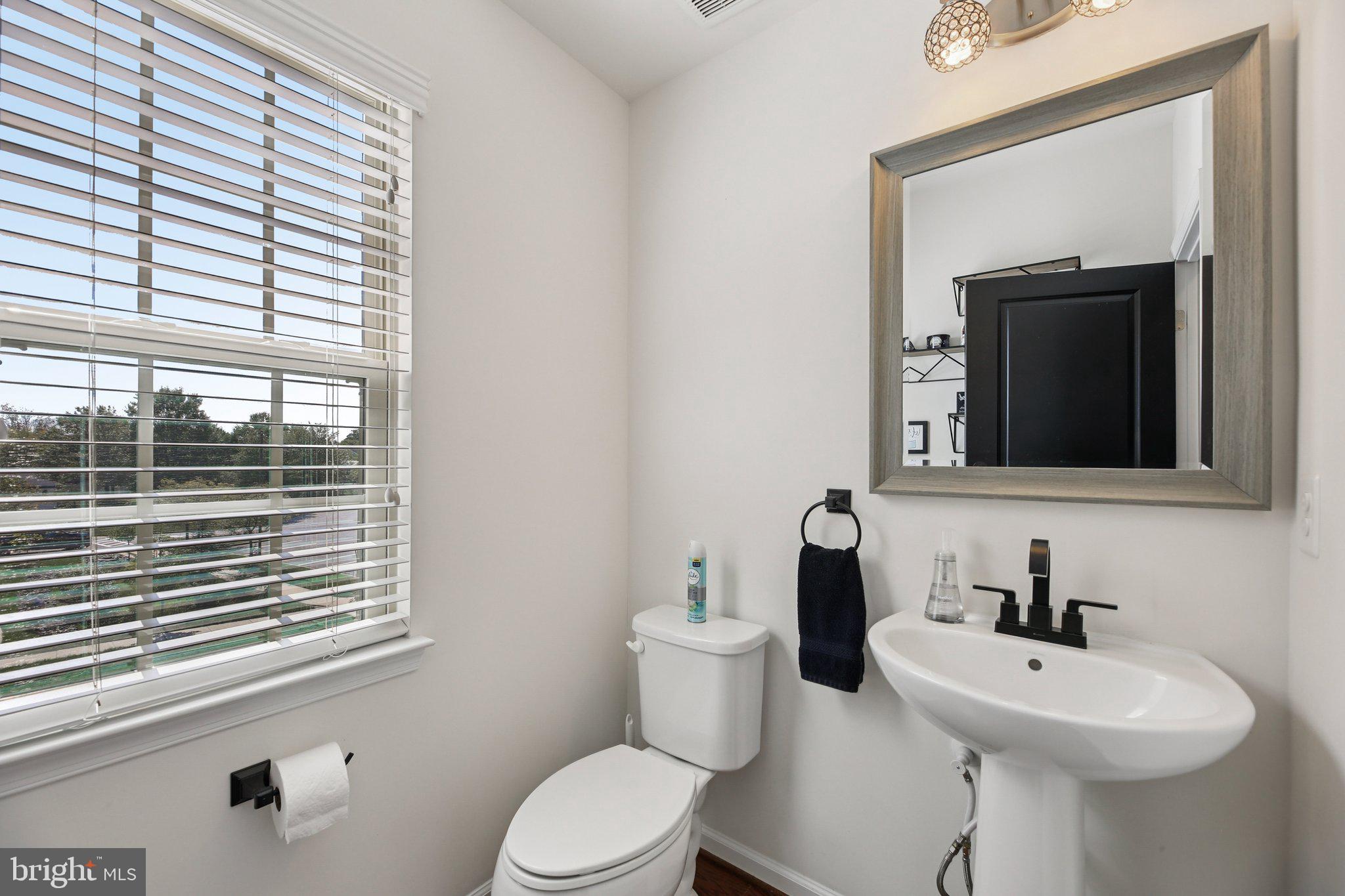 8031 Orchard Grove Road Odenton, MD 21113 - Photo 14 of 50 Gallery Image 14
