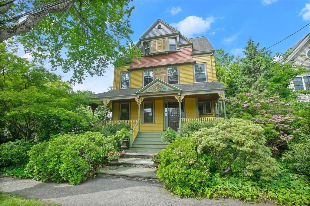 25 Parker Street Lexington, MA 02421 - Photo 1 of 42 Gallery Image 1