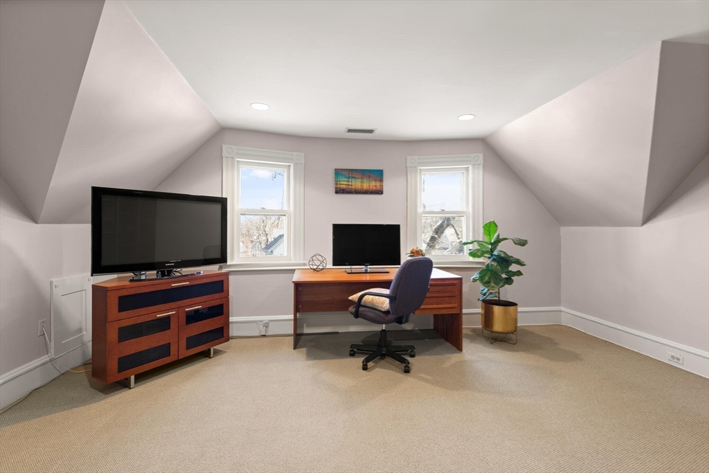 25 Parker Street Lexington, MA 02421 - Photo 28 of 42 Gallery Image 28