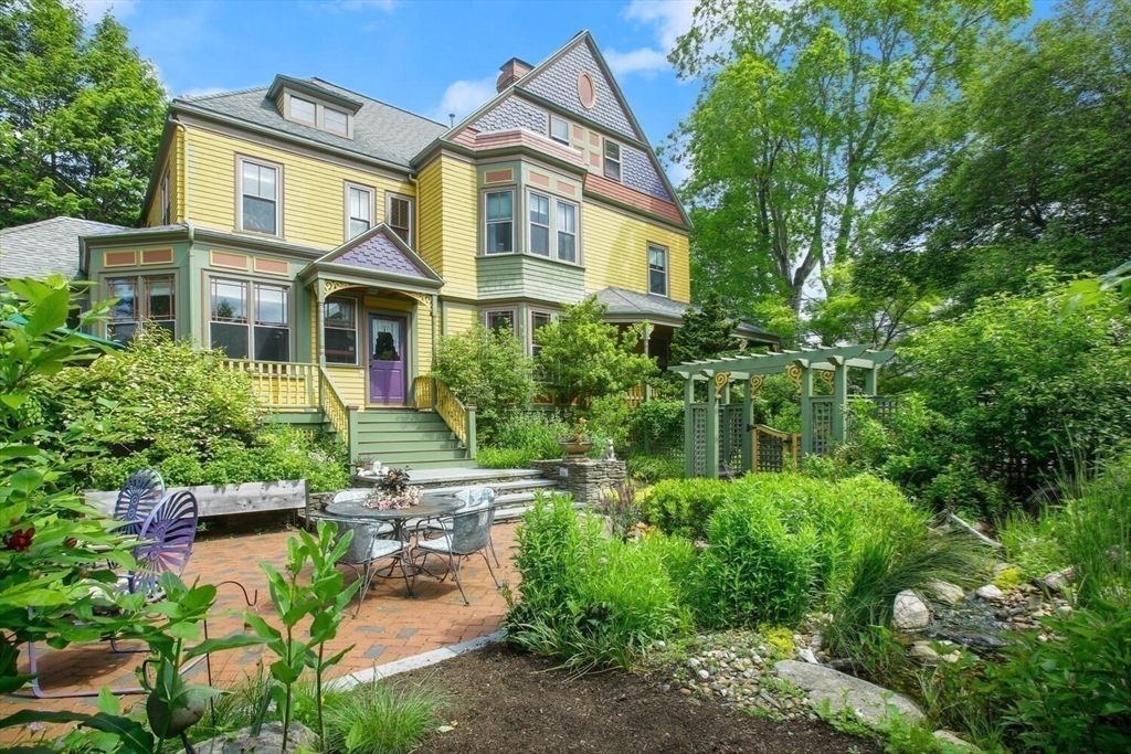 25 Parker Street Lexington, MA 02421 - Photo 34 of 42 Gallery Image 34