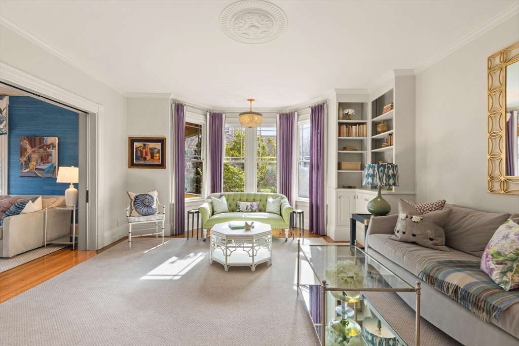 25 Parker Street Lexington, MA 02421 - Photo 6 of 42 Gallery Image 6