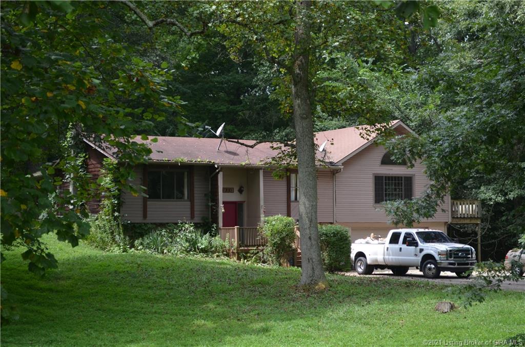 1031 Smith Hill Road Southeast Corydon, IN 47112 - Photo 1 of 20 Gallery Image 1