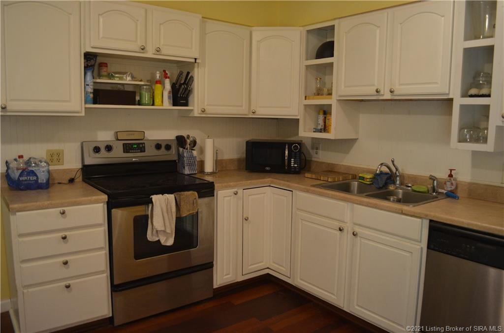 1031 Smith Hill Road Southeast Corydon, IN 47112 - Photo 4 of 20 Gallery Image 4