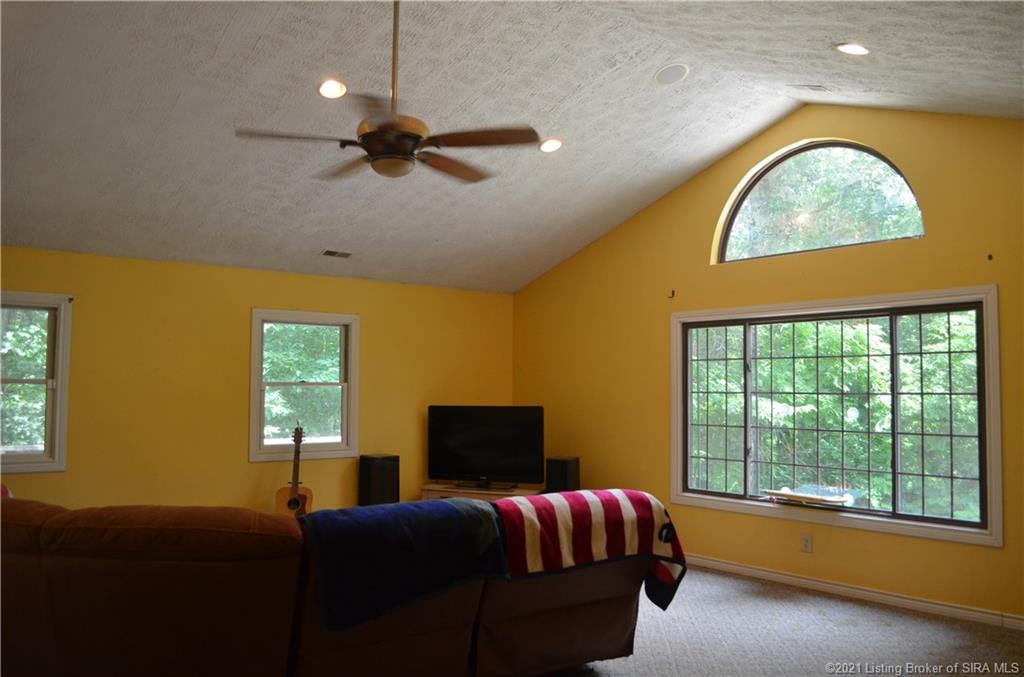 1031 Smith Hill Road Southeast Corydon, IN 47112 - Photo 8 of 20 Gallery Image 8