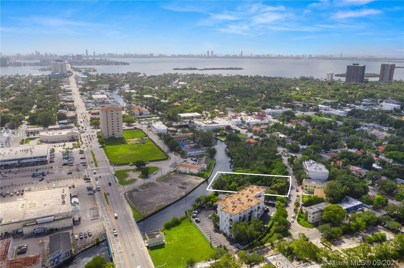 435 Northeast 77th Street Road Miami, FL 33138 - Photo 6 of 14 a view of a city