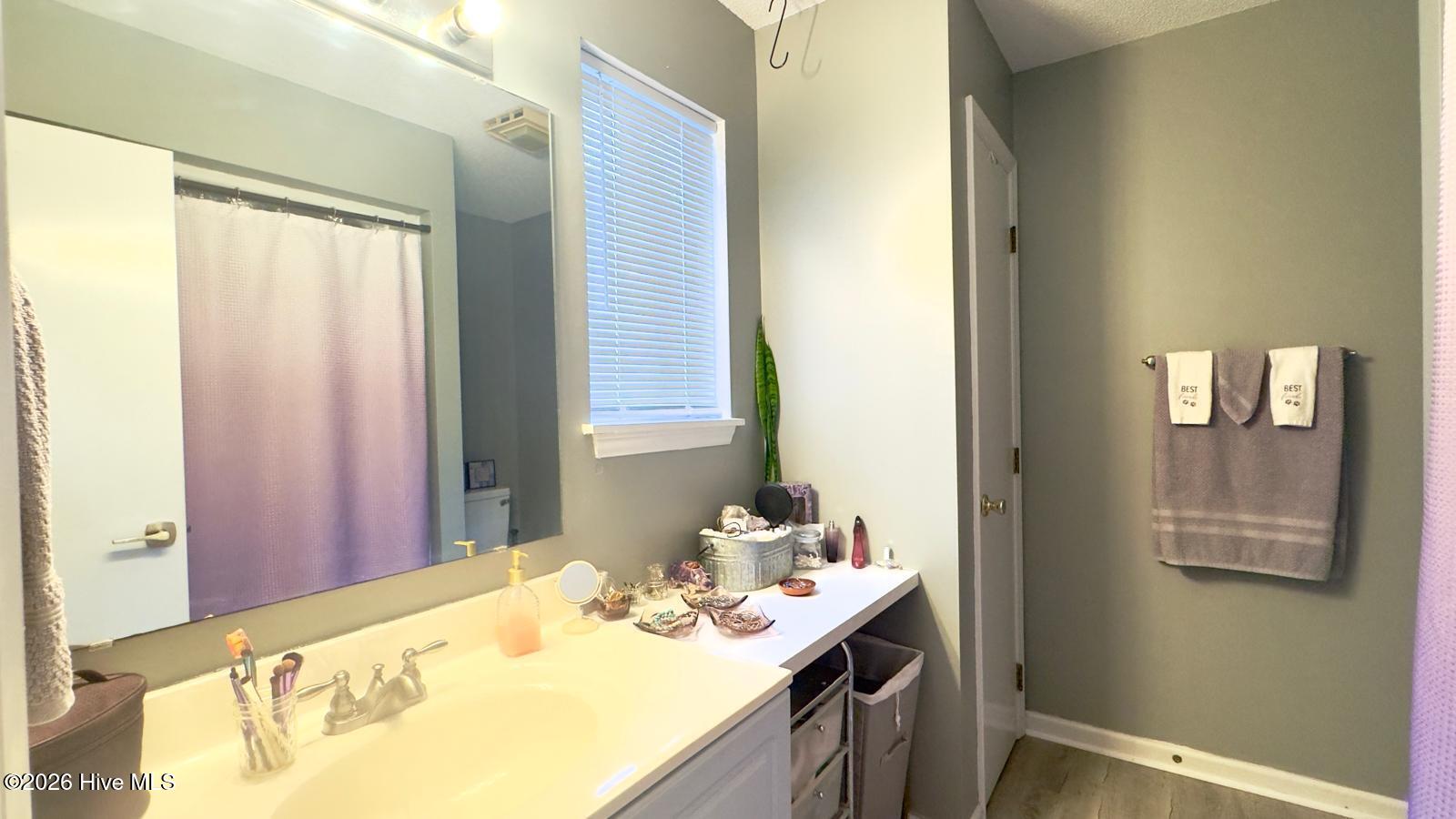 402D Forest Park Road, Unit D Wilmington, NC 28409 - Photo 9 of 11 WhatsApp Image 2026-05-19 at 11.08.05 PM