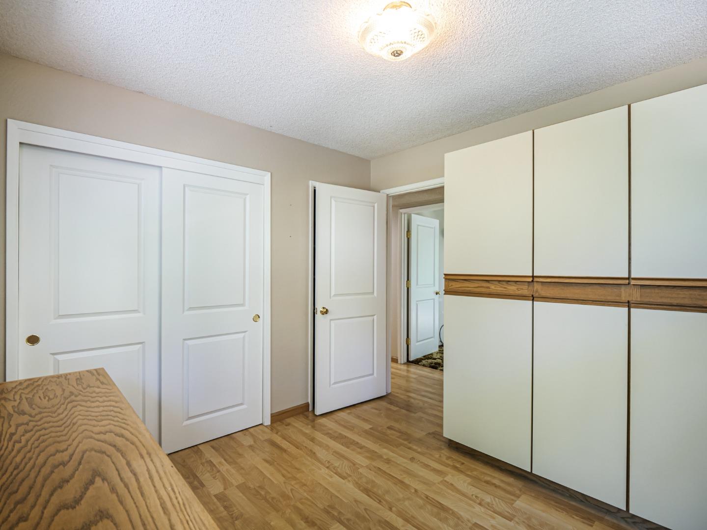 135 McKay Road Aptos, CA 95003 - Photo 33 of 57 a view of bedroom