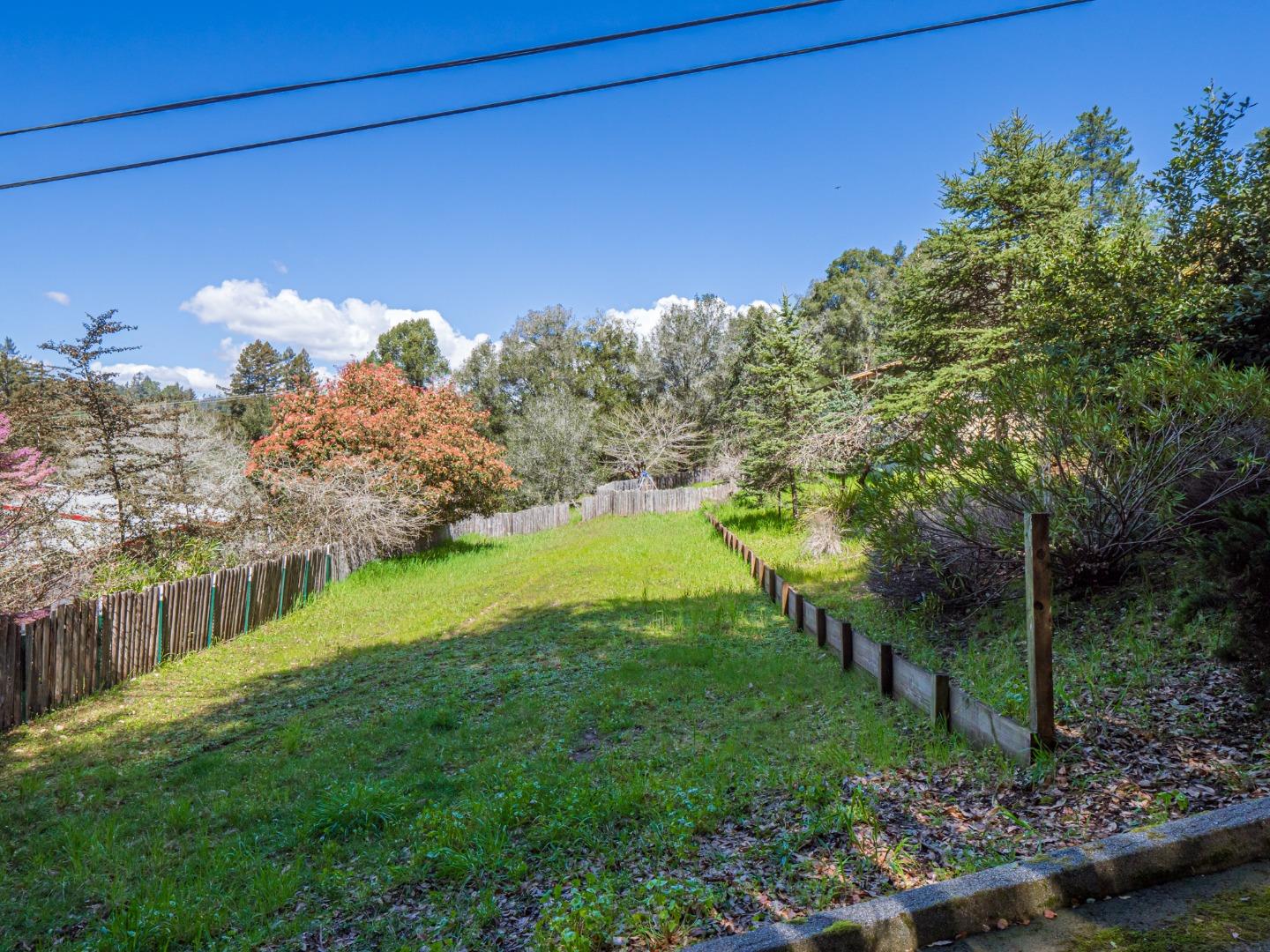 135 McKay Road Aptos, CA 95003 - Photo 54 of 57 a view of a city