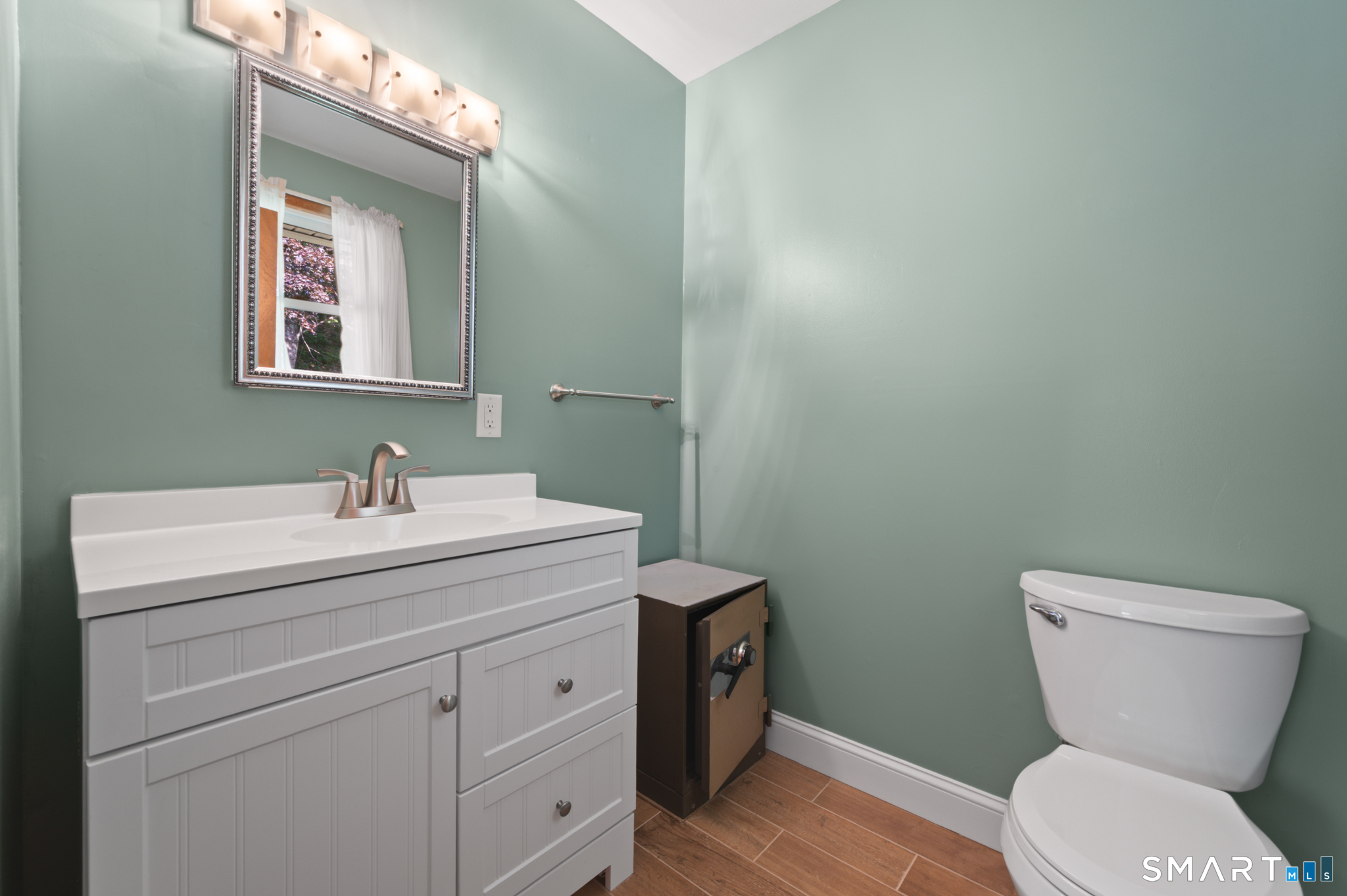272 Peter Road Southbury, CT 06488 - Photo 24 of 40